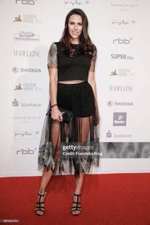 Esther Sedlaczek feet photo 2