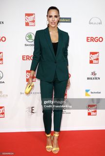 Esther Sedlaczek feet photo 13
