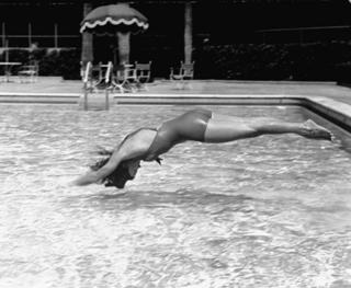 Esther Williams feet photo 4