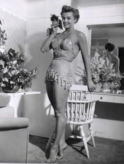 Esther Williams feet photo 17