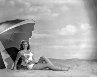 Esther Williams feet photo 14