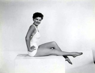 Esther Williams feet photo 5