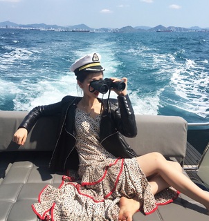 Esther Yu feet photo 10