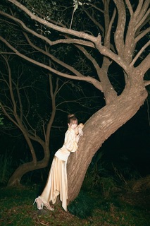 Esther Yu feet photo 11