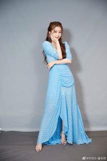 Esther Yu feet photo 5