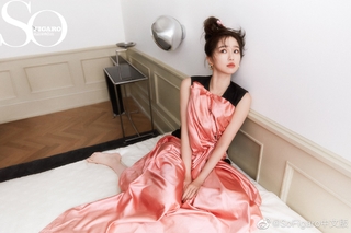 Esther Yu feet photo 18