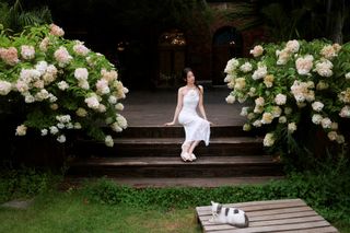 Esther Yu feet photo 4