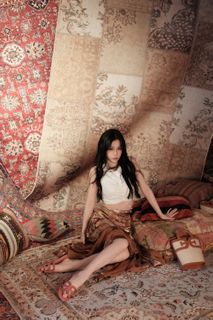 Esther Yu feet photo 13