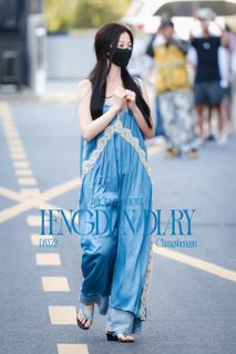 Esther Yu feet photo 16