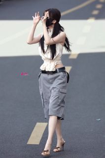 Esther Yu feet photo 12