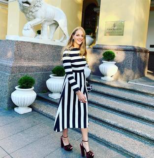 Esti Ginzburg feet photo 18