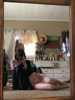 Ethel Cain feet photo 18