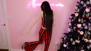 Eugenia Cooney feet photo 6