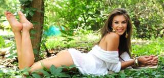 Eugenia Lemos feet photo 16