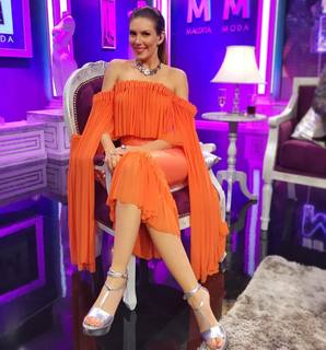 Eugenia Lemos feet photo 15