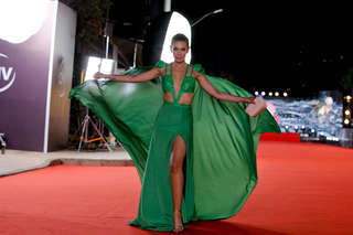 Eugenia Lemos feet photo 18