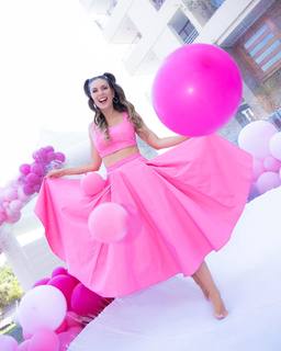 Eugenia Lemos feet photo 8