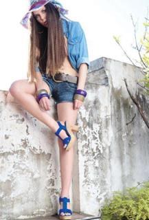 Eugenia Lemos feet photo 5