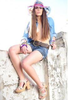 Eugenia Lemos feet photo 4