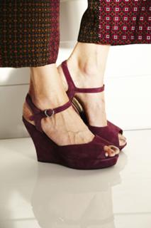Eugenia Silva feet photo 1