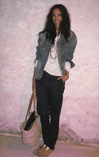 Eugenia Silva feet photo 2
