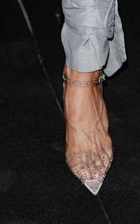 Eugenia Silva feet photo 2