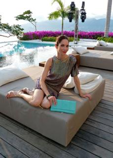 Eugenia Silva feet photo 2