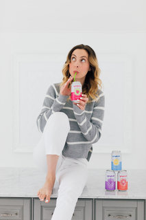 Eva Amurri feet photo thumbnail
