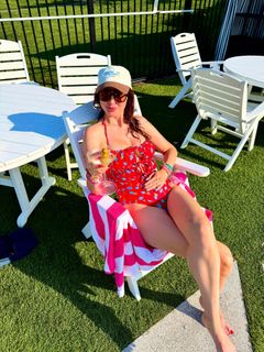 Eva Amurri feet photo thumbnail