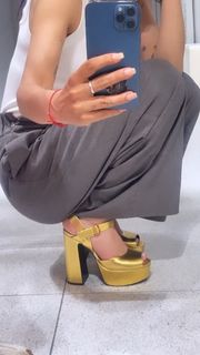 Eva Buresová feet photo 8