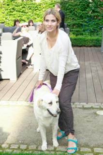 Eva Decastelo feet photo thumbnail
