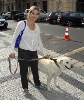 Eva Decastelo feet photo thumbnail