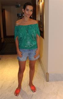 Eva Decastelo feet photo thumbnail