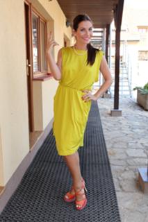 Eva Decastelo feet photo thumbnail