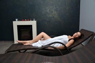 Eva Decastelo feet photo thumbnail