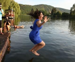 Eva Decastelo feet photo thumbnail