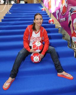 Eva Decastelo feet photo thumbnail