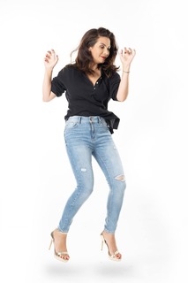 Eva Decastelo feet photo thumbnail