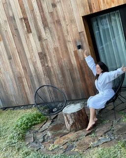 Eva Decastelo feet photo thumbnail