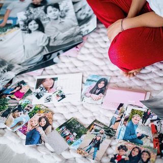 Eva Decastelo feet photo thumbnail