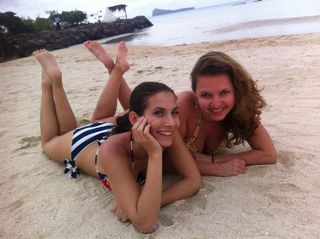 Eva Decastelo feet photo thumbnail