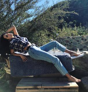 Eva Gabriel feet photo thumbnail