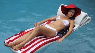 Eva Gabriel feet photo thumbnail