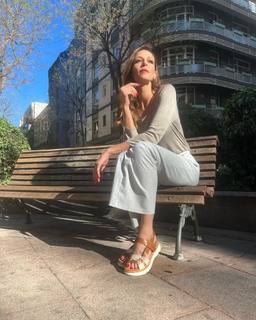 Eva González feet photo 5
