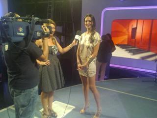 Eva González feet photo 3
