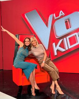 Eva González feet photo 2