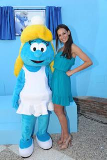 Eva González feet photo 15