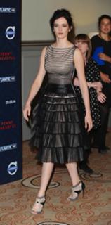 Eva Green feet photo thumbnail