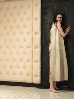 Eva Green feet photo thumbnail