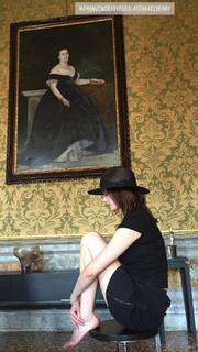 Eva Green feet photo thumbnail